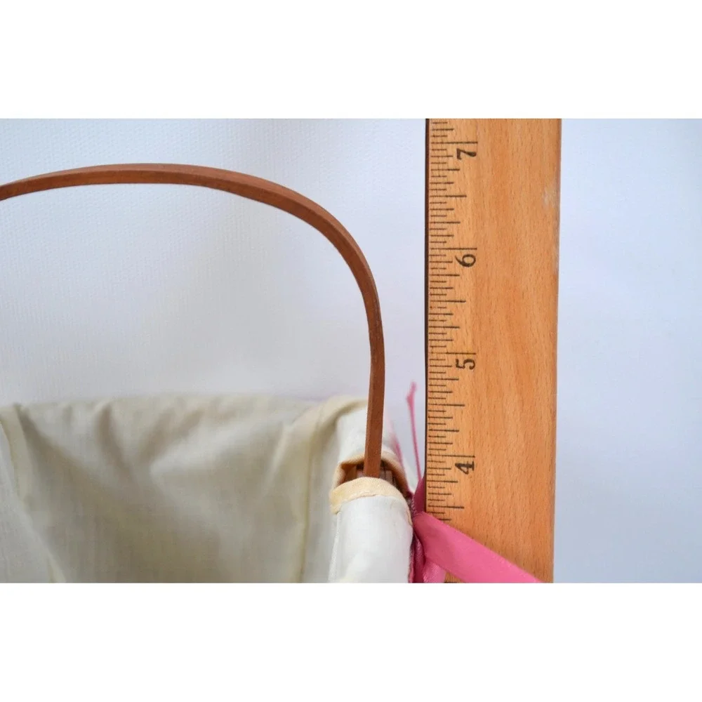 Longaberger‎ Vintage 1989 Basket With Attached Handle Liner Pink Ribbon